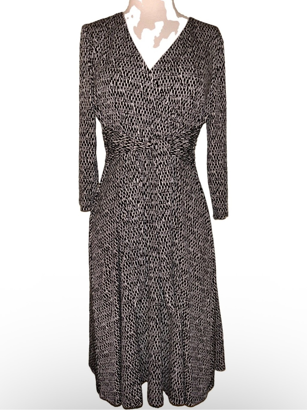 Evan Picone Black & White Faux-Wrap Long Sleeve Dress